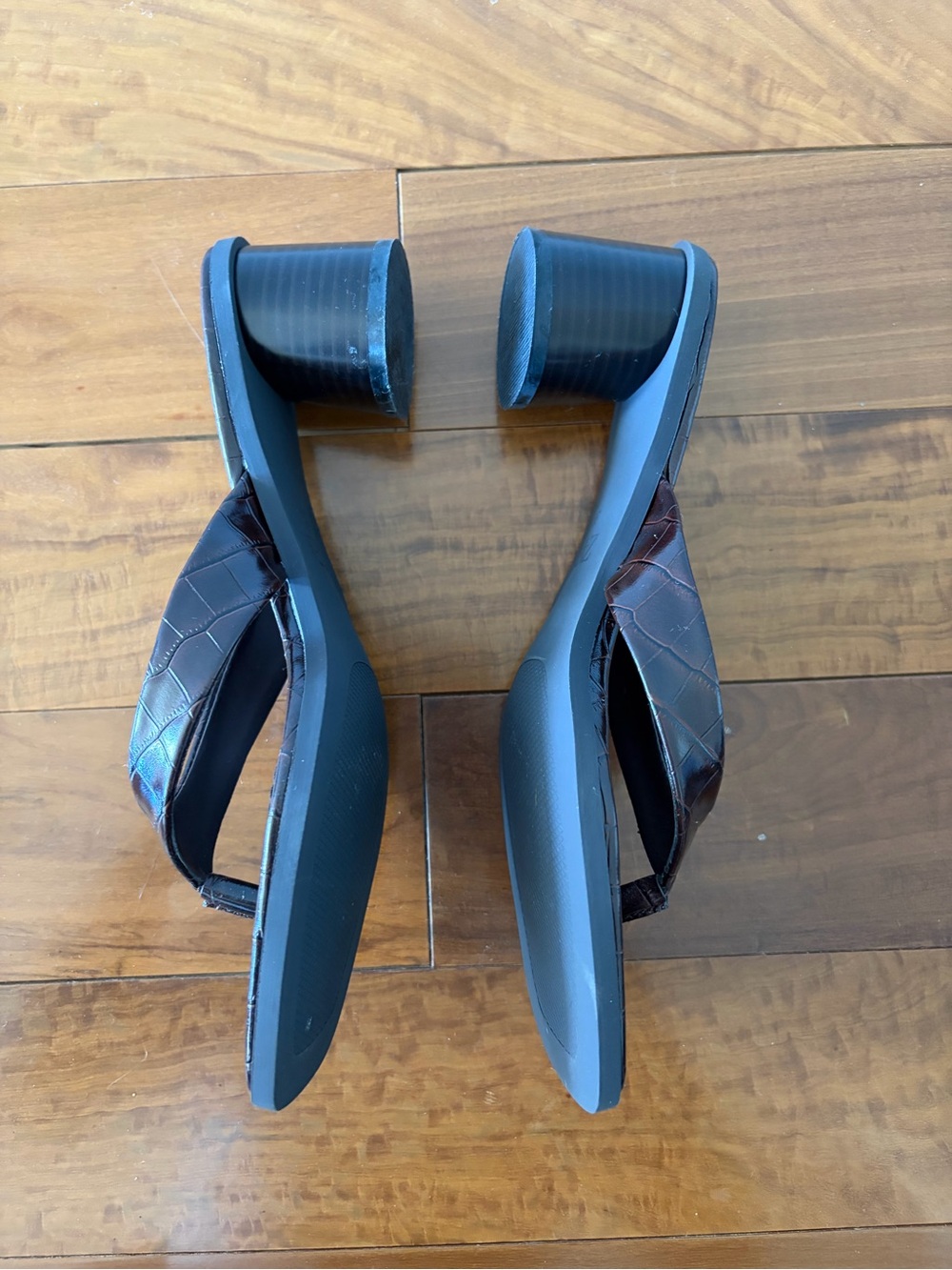 ZARA Brown croc heels - Picture 3 of 3